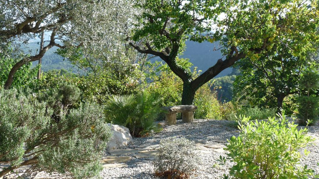 Logis Hotel Restaurant Le Plantevin Propiac Exterior photo